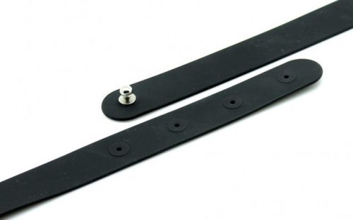 Silicone Necklace – a stylish necklace made of premium silicone