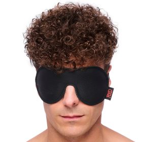 Premium leather eye mask – in a mysterious sight