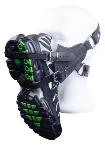 Sniff My Sneaker – leather mask for sensual experiences