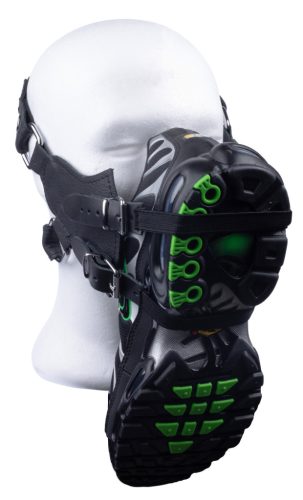 Sniff My Sneaker – leather mask for sensual experiences