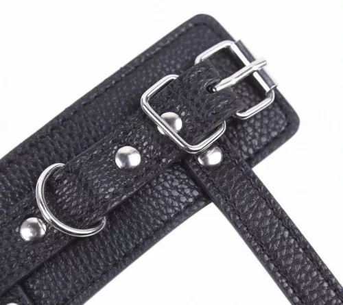 Black Loop Dick – Stylish Penis Strap