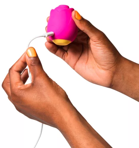 Pink clitoral stimulator – sensual pleasure in premium quality