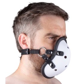 Leather strap mask – exciting, sensual breathing.